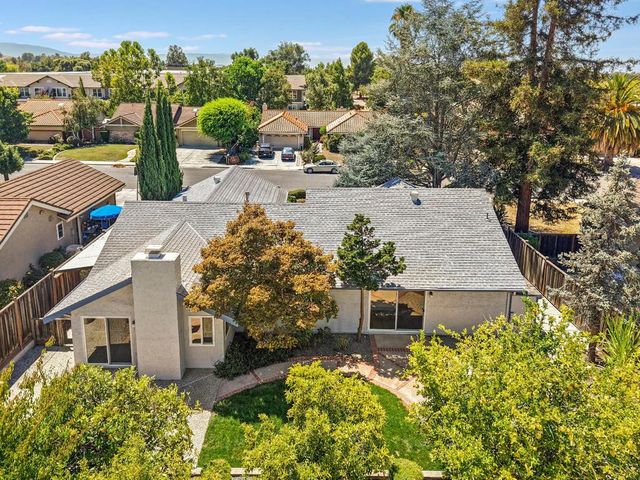 3220 Foxboro Place, San Jose, CA 95135