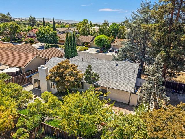 3220 Foxboro Place, San Jose, CA 95135