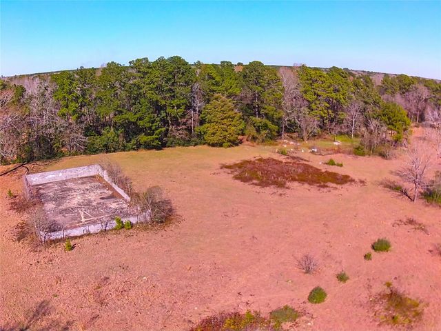 19320 Willaby Road, New Caney, TX 77357