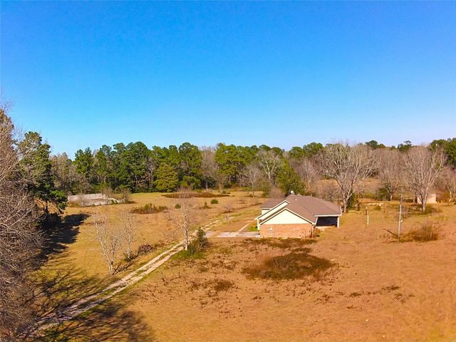19320 Willaby Road, New Caney, TX 77357
