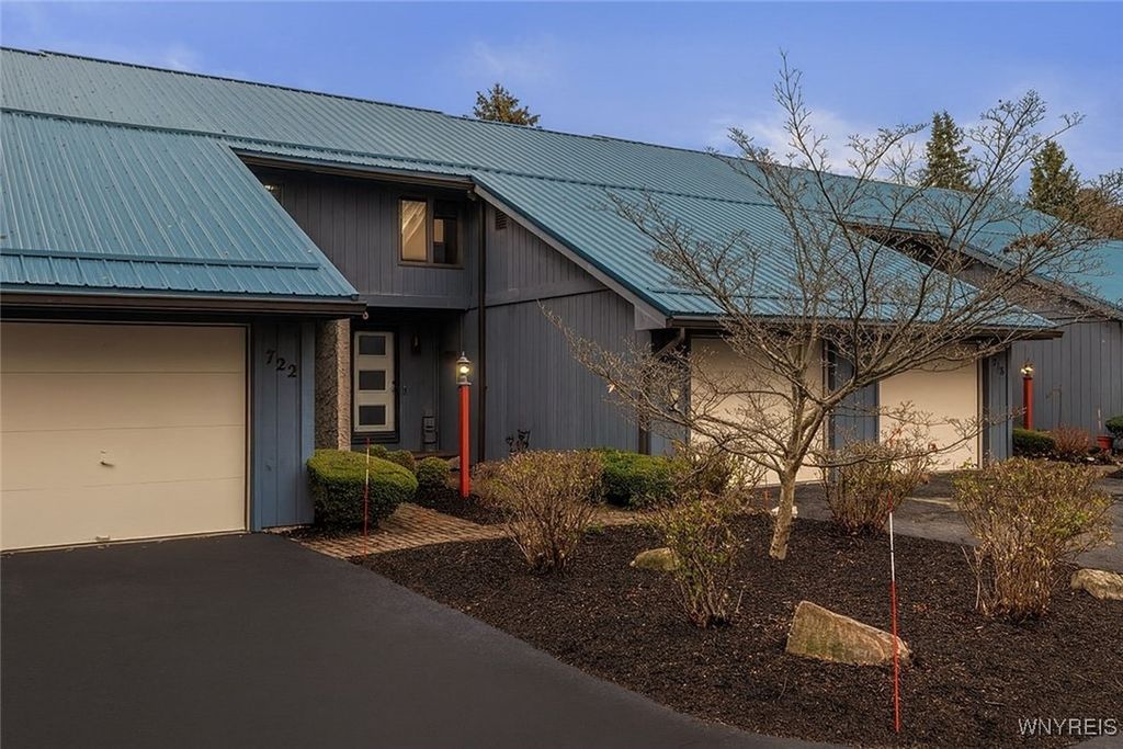 720 Tuscarora Street, Lewiston, NY 14092