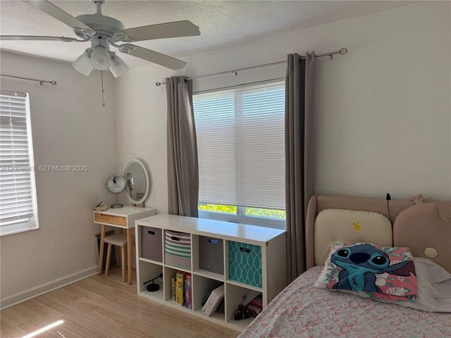 2323 Cleveland Street, Hollywood, FL 33020