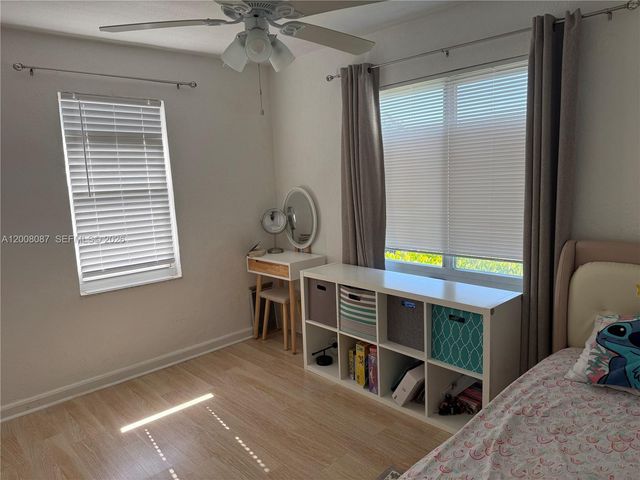 2323 Cleveland Street, Hollywood, FL 33020