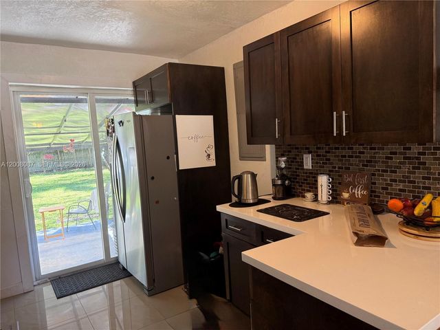 2323 Cleveland Street, Hollywood, FL 33020