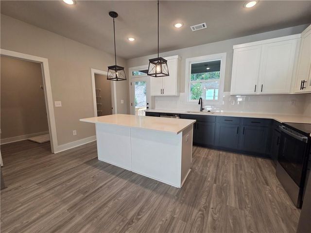 6 Rock Park Way, Tucker, GA 30084