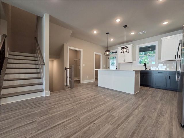 6 Rock Park Way, Tucker, GA 30084