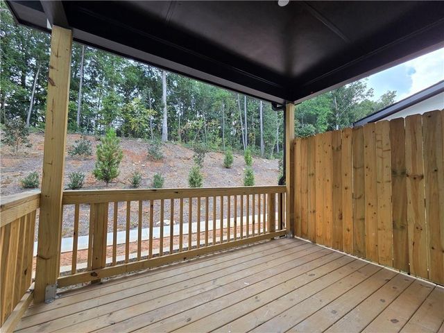 6 Rock Park Way, Tucker, GA 30084