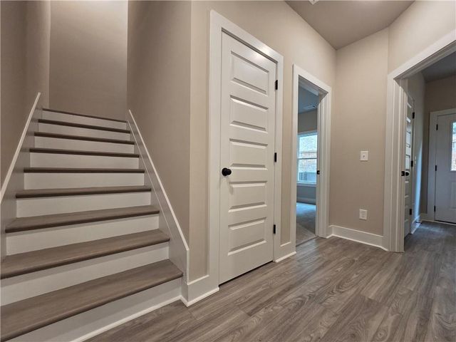 6 Rock Park Way, Tucker, GA 30084