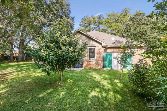 5903 Dun Barton Ct, Pace, FL 32571