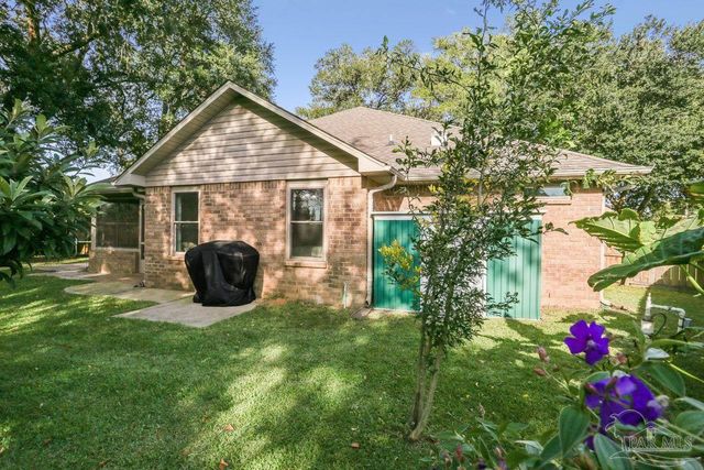 5903 Dun Barton Ct, Pace, FL 32571