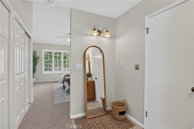 8488 Oakstone Circle, Huntington Beach, CA 92646