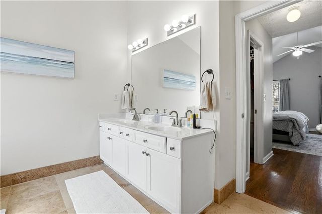 225 DUNAGAN DR, Lawrenceville, GA 30045