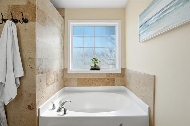 225 DUNAGAN DR, Lawrenceville, GA 30045