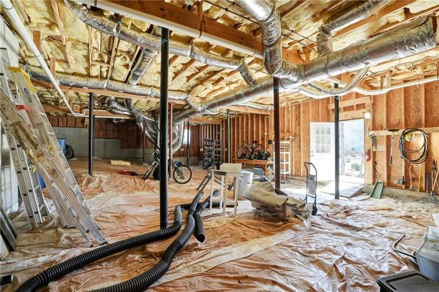 225 DUNAGAN DR, Lawrenceville, GA 30045