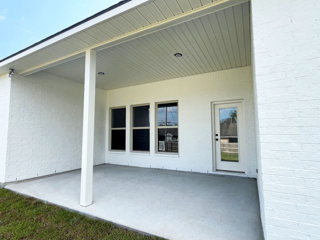 8638 Turnbull Dr, Pleasant View, TN 37146