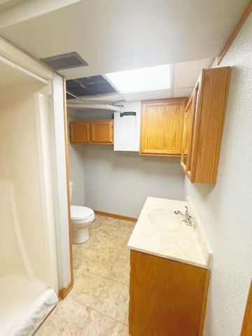 3316 S Hiram, Wichita, KS 67217