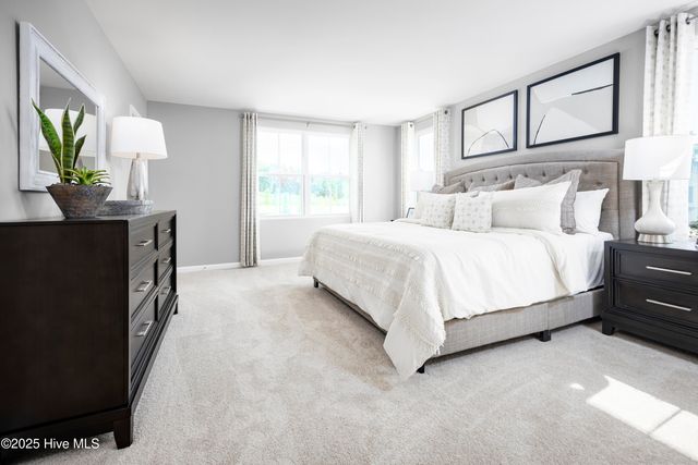 837 Haw Creek Avenue NE, Winnabow, NC 28479