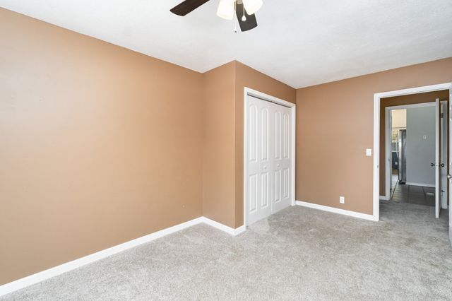 2600 Paddle Wheel Dr, Nashville, TN 37214