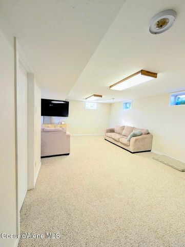 6857 Westview Dr, Bonners Ferry, ID 83805