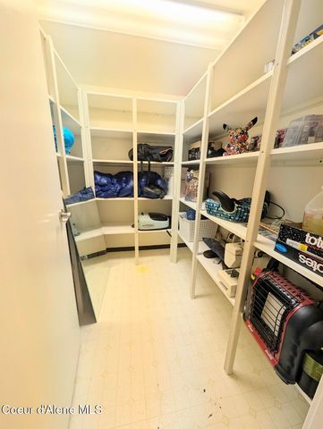 6857 Westview Dr, Bonners Ferry, ID 83805