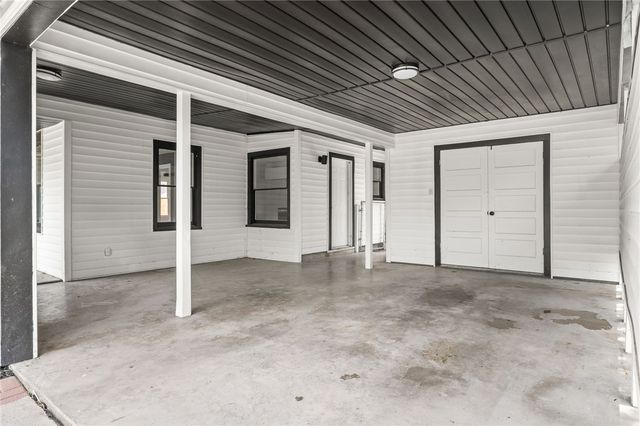 1204 Rose Dr, Alice, TX 78332