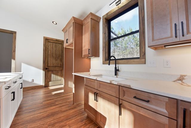 22 Walnut Spur, Mineral Bluff, GA 30559