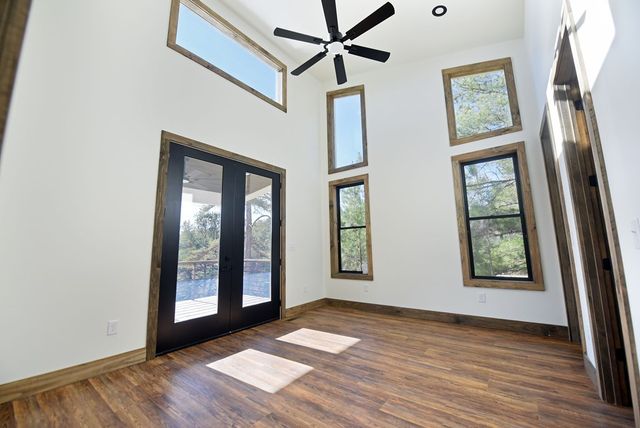 22 Walnut Spur, Mineral Bluff, GA 30559