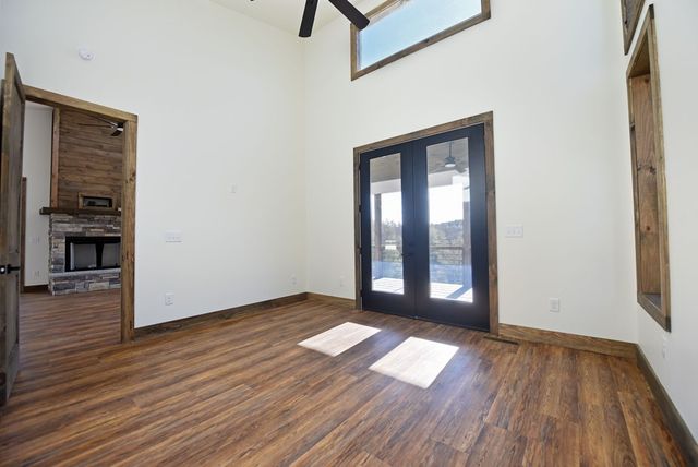 22 Walnut Spur, Mineral Bluff, GA 30559