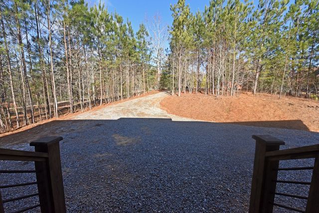 22 Walnut Spur, Mineral Bluff, GA 30559