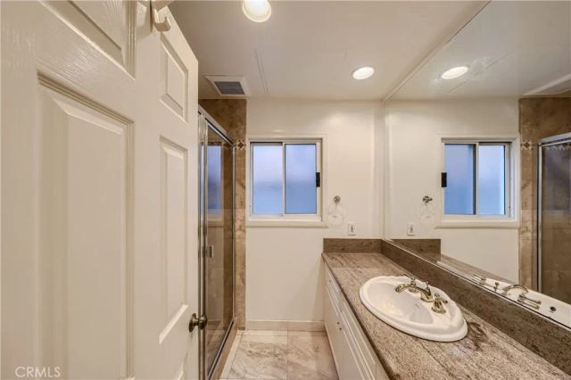 16802 Baruna, Huntington Beach, CA 92649