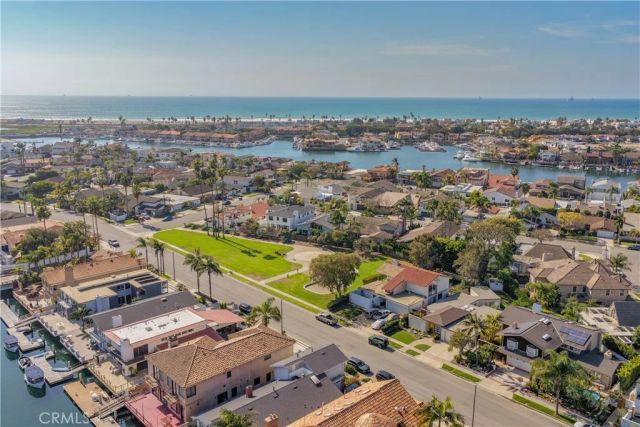 16802 Baruna, Huntington Beach, CA 92649