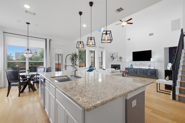 1106 Silent Oaks DR, Georgetown, TX 78628