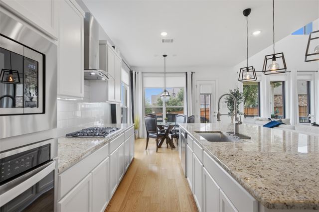 1106 Silent Oaks DR, Georgetown, TX 78628