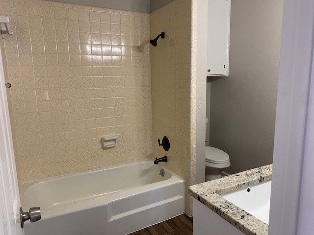 7452 Beaty Street, Fort Worth, TX 76112