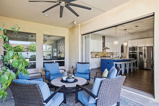 12707 Parkerhill Drive, Bakersfield, CA 93311