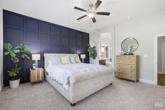 12707 Parkerhill Drive, Bakersfield, CA 93311