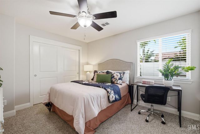 12707 Parkerhill Drive, Bakersfield, CA 93311