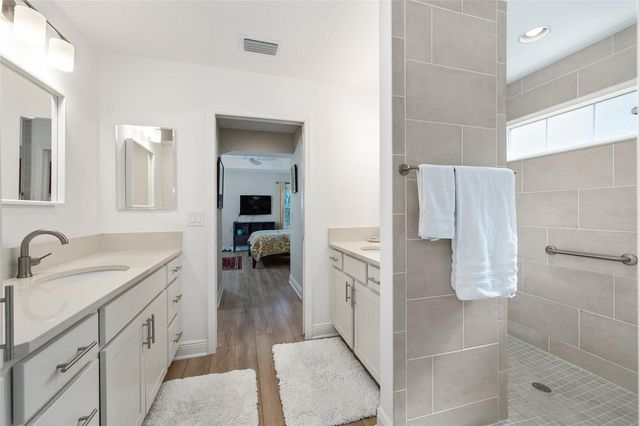 5837 STORMS AVENUE, The Villages, FL 32163