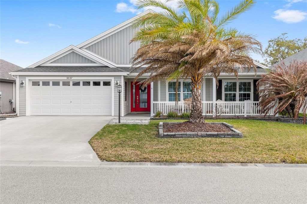 Image 1 of property listing at 5837 STORMS AVENUE, The Villages, FL 32163