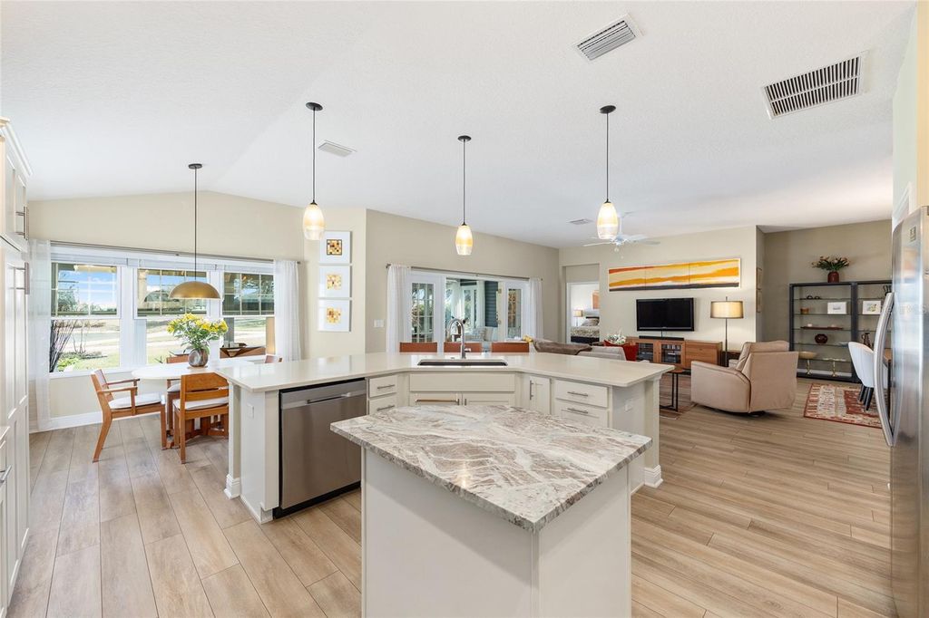 Image 19 of property listing at 5837 STORMS AVENUE, The Villages, FL 32163