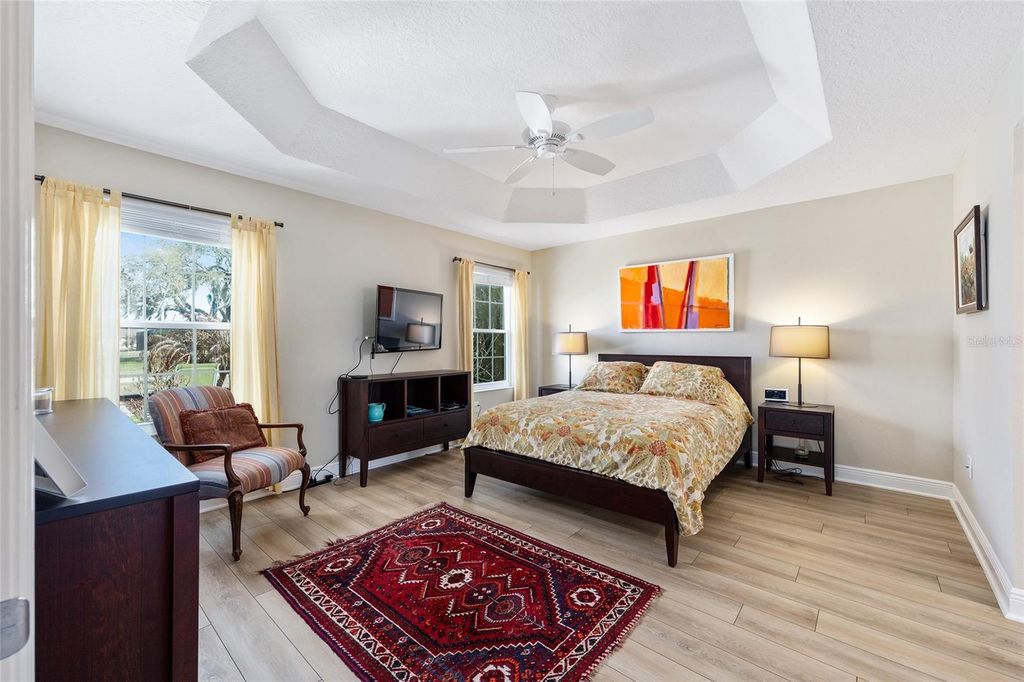 Image 22 of property listing at 5837 STORMS AVENUE, The Villages, FL 32163