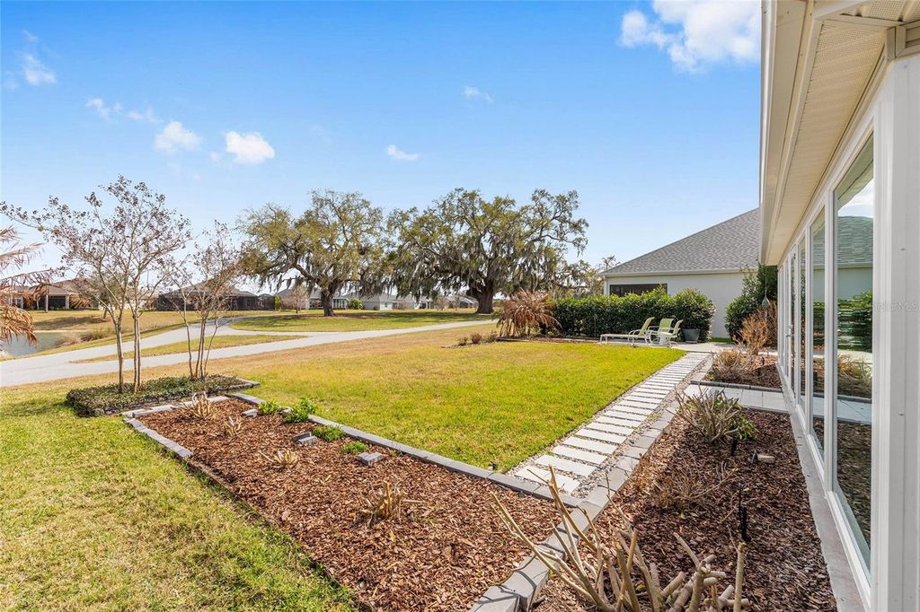 Image 48 of property listing at 5837 STORMS AVENUE, The Villages, FL 32163