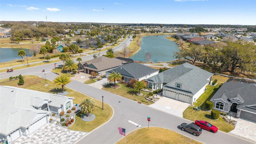 Image 53 of property listing at 5837 STORMS AVENUE, The Villages, FL 32163