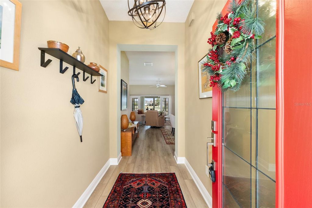 Image 7 of property listing at 5837 STORMS AVENUE, The Villages, FL 32163