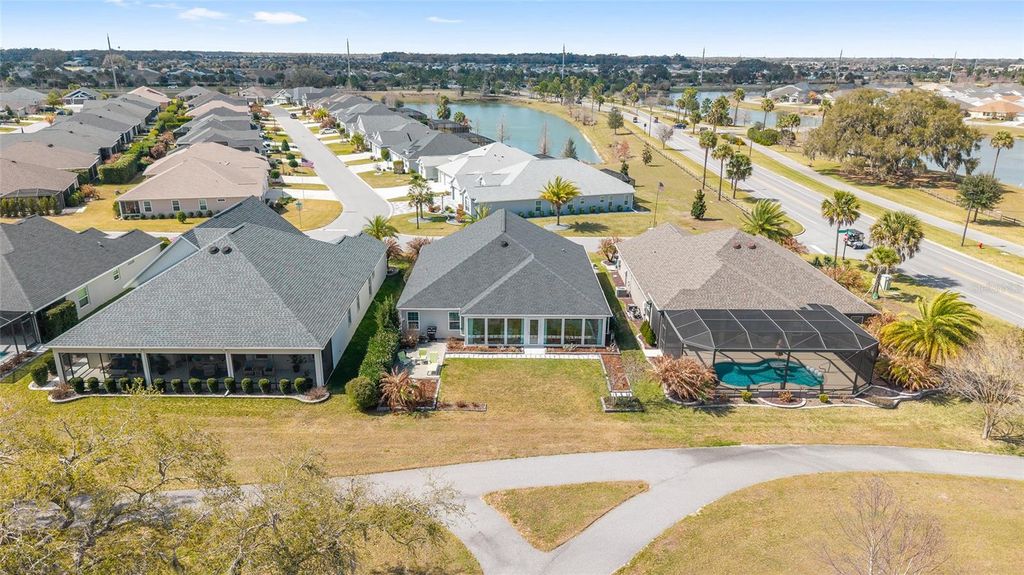 Image 61 of property listing at 5837 STORMS AVENUE, The Villages, FL 32163