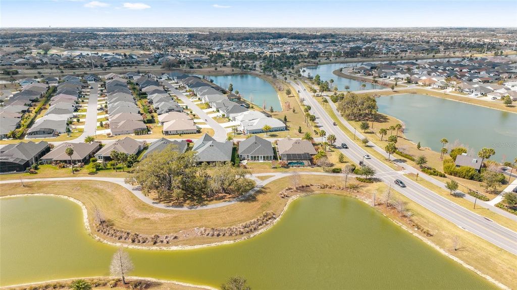 Image 62 of property listing at 5837 STORMS AVENUE, The Villages, FL 32163