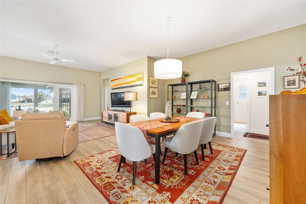 Image 9 of property listing at 5837 STORMS AVENUE, The Villages, FL 32163