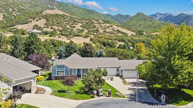 1788 E SEVEN OAKS LANE LN, Ogden, UT 84403
