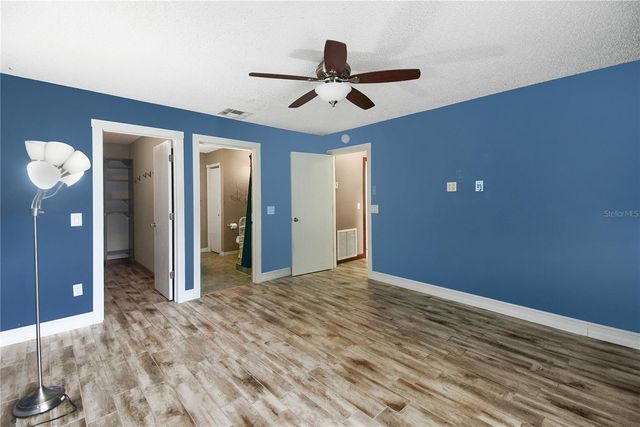 1204 OAK HAMMOCK LANE, Lady Lake, FL 32159