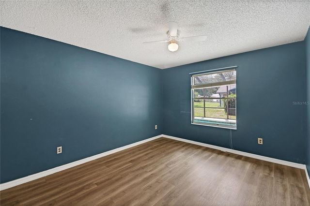 1204 OAK HAMMOCK LANE, Lady Lake, FL 32159